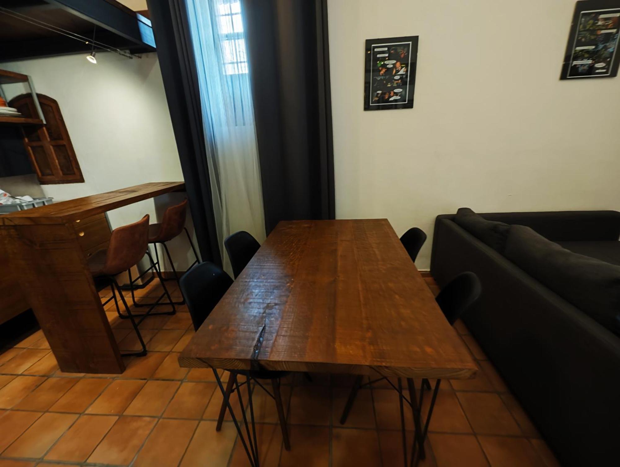 Hostal Cafe Frenteabastos カルモナ エクステリア 写真